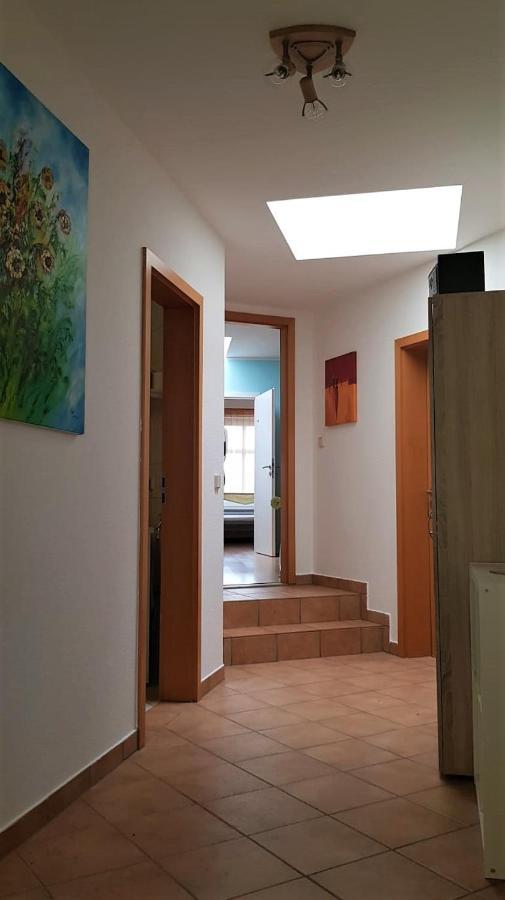 Gaestewohnung 4-Raum Wohnung Fuer 2-8 Personen Zwickau Eksteriør billede