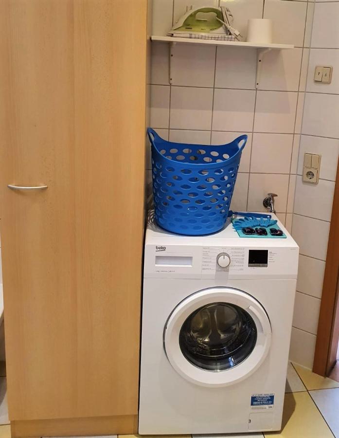 Gaestewohnung 4-Raum Wohnung Fuer 2-8 Personen Zwickau Eksteriør billede